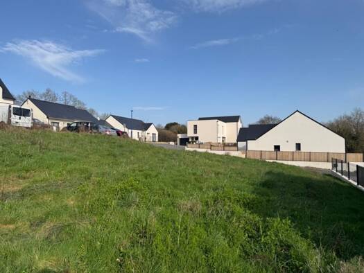 Terrain constructible viabilisé à vendre 49 975 € 592 m² de terrain Arzal 56190