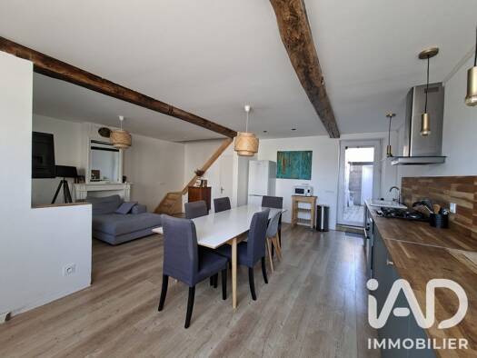 Maison de ville à vendre 278 000 € 8 pièces 6 chambres 162 m² 103 m² de terrain Centre Seclin 59113