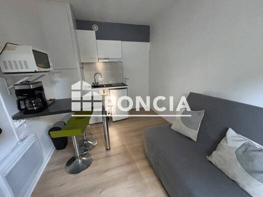 Appartement à louer 375 € 1 pièce 13,1 m² 1er étage dès le 12/04/2026 Montjoyeux Tours 37200