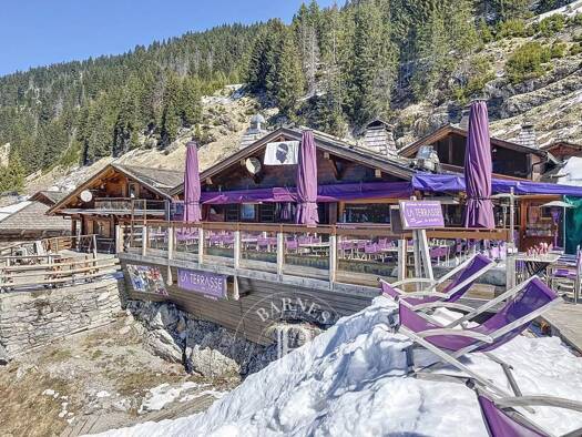 Restaurant à vendre 1 710 000 € 95 m² d'espace de restauration Montriond 74110