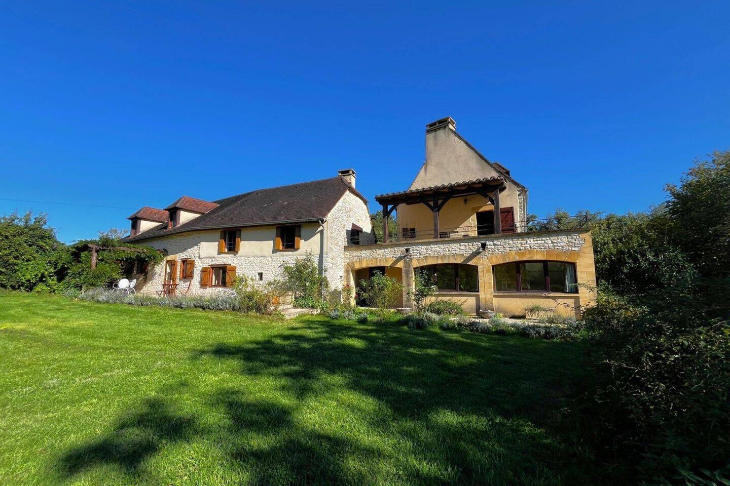 Maison à vendre, 311m², GOURDON