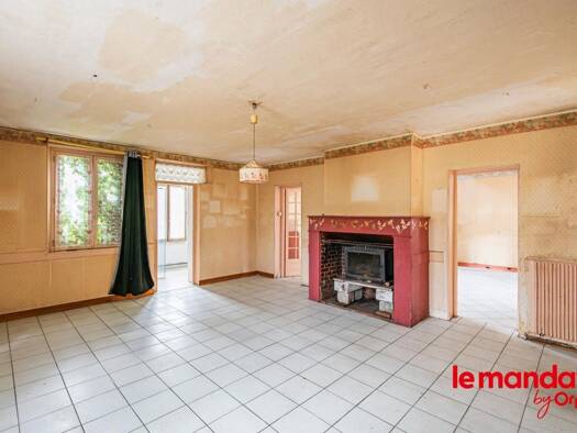 Maison à vendre 129 900 € 7 pièces 5 chambres 140 m² 2 886 m² de terrain Coucy-le-Château-Auffrique 02380