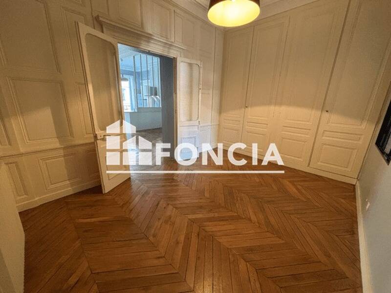 Maison à louer, 156m², LYON 2E