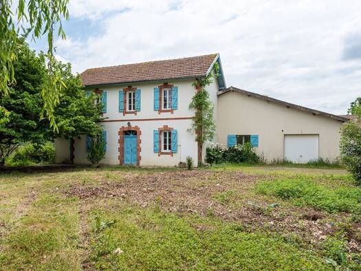 Maison à vendre 177 000 € 6 pièces 4 chambres 133 m² 2 121 m² de terrain Amou 40330