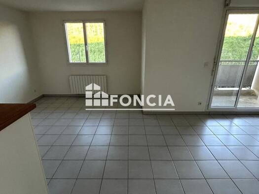 Appartement à vendre 48 500 € 1 pièce 36,1 m² Étage 1/2 Castillon-la-Bataille 33350
