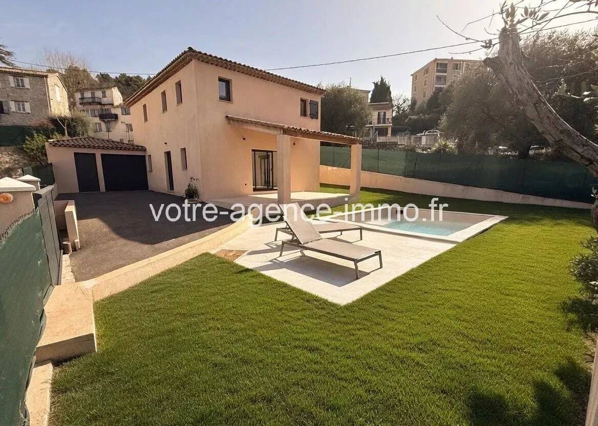 Maison à vendre, 166m², TOURRETTE LEVENS