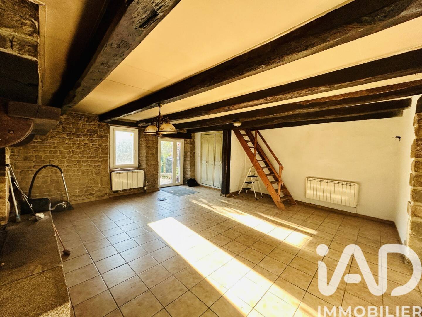 Maison à vendre, 104m², MEZIERES SUR COUESNON