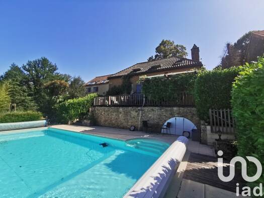 Maison à vendre 577 400 € 8 pièces 4 chambres 200 m² 8 082 m² de terrain Besse 24550