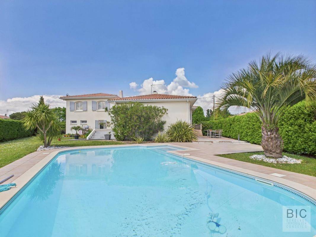 Maison à vendre, 195m², MERIGNAC