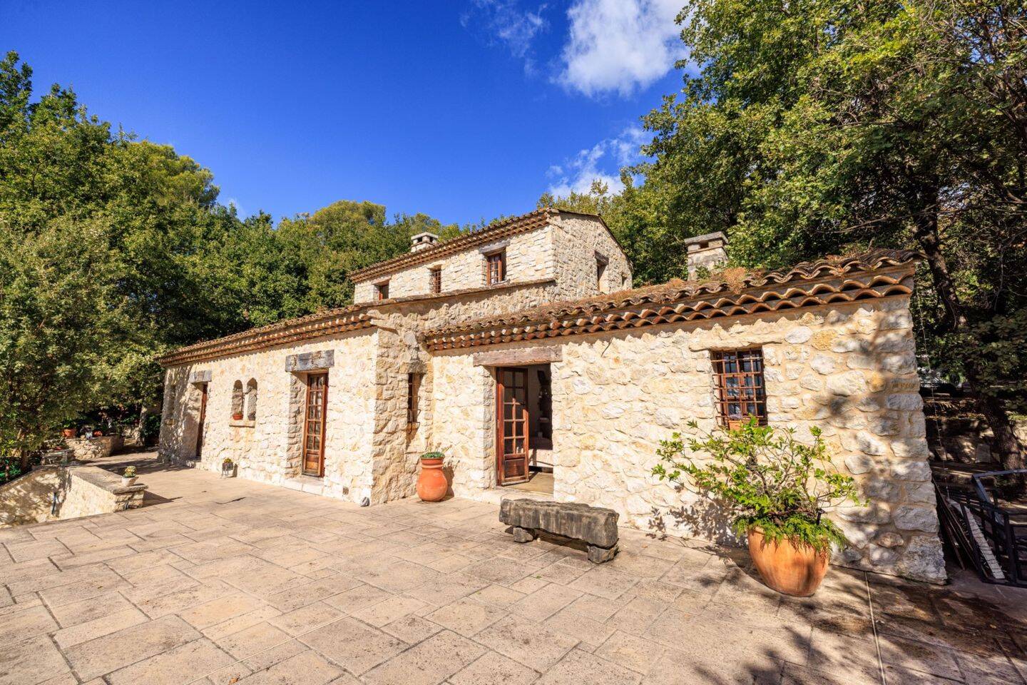 Maison à vendre, 215m², TOURRETTES SUR LOUP