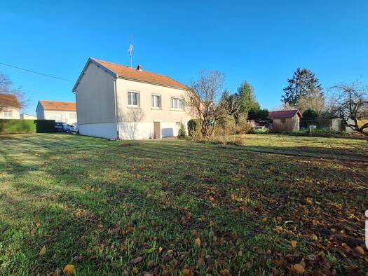 Pavillon à vendre 118 000 € 3 pièces 2 chambres 68 m² 1 740 m² de terrain Monthois 08400