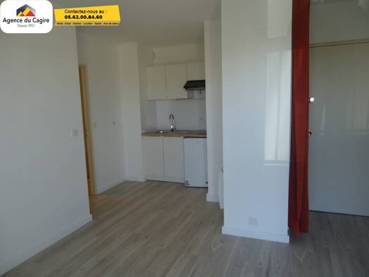 Appartement à louer 420 € 2 pièces 1 chambre 29 m² Étage 1/4 Coeur de Ville Saint-Gaudens 31800