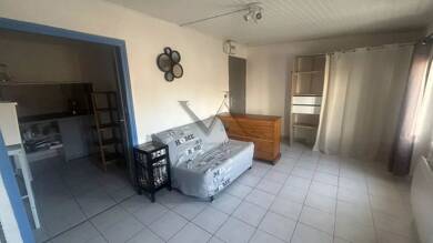 Appartement à louer 345 € 1 pièce 19 m² 3ème étage Ville-Basse Montélimar 26200