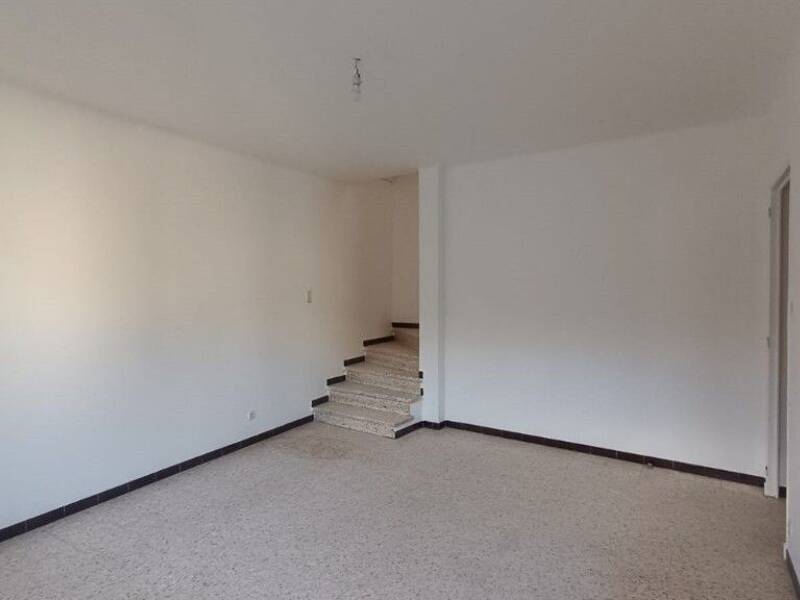 Maison à louer, 74m², ORAISON