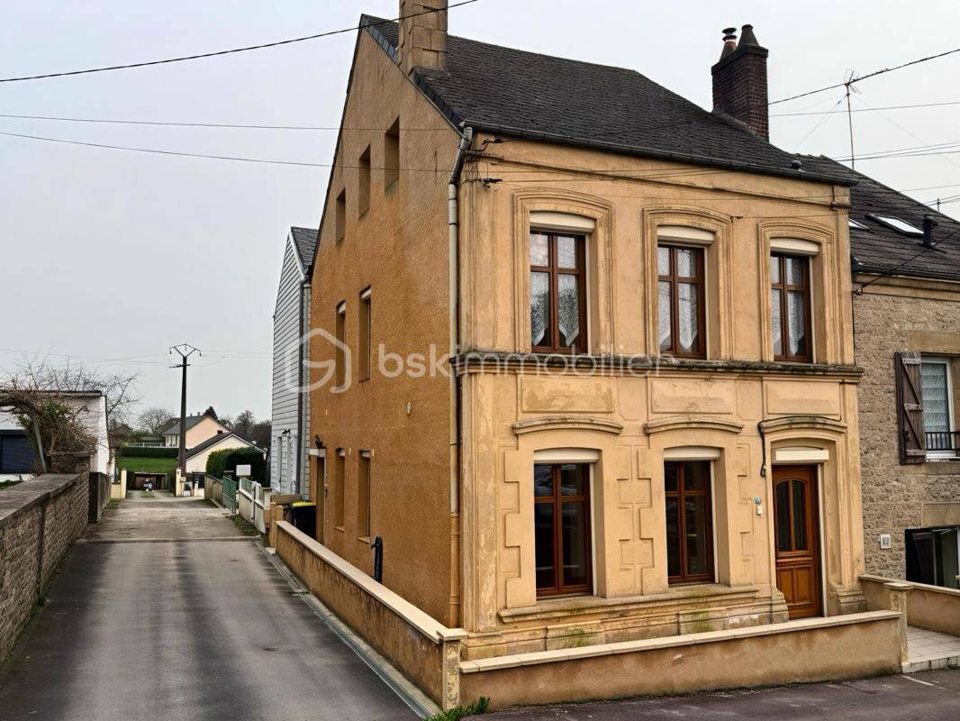 Maison à vendre, 131m², VIVIER AU COURT
