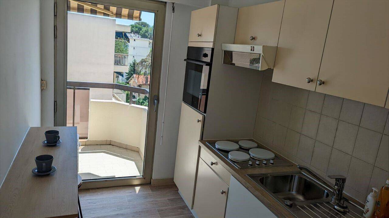 Maison à louer, 47m², ANTIBES