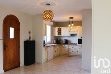 Maison à vendre 177 900 € 5 pièces 4 chambres 88 m² 463 m² de terrain Montreux Sablé-sur-Sarthe 72300