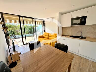 Appartement à louer 600 € 1 pièce 25 m² 4 étages Sud Port Camargue 30240