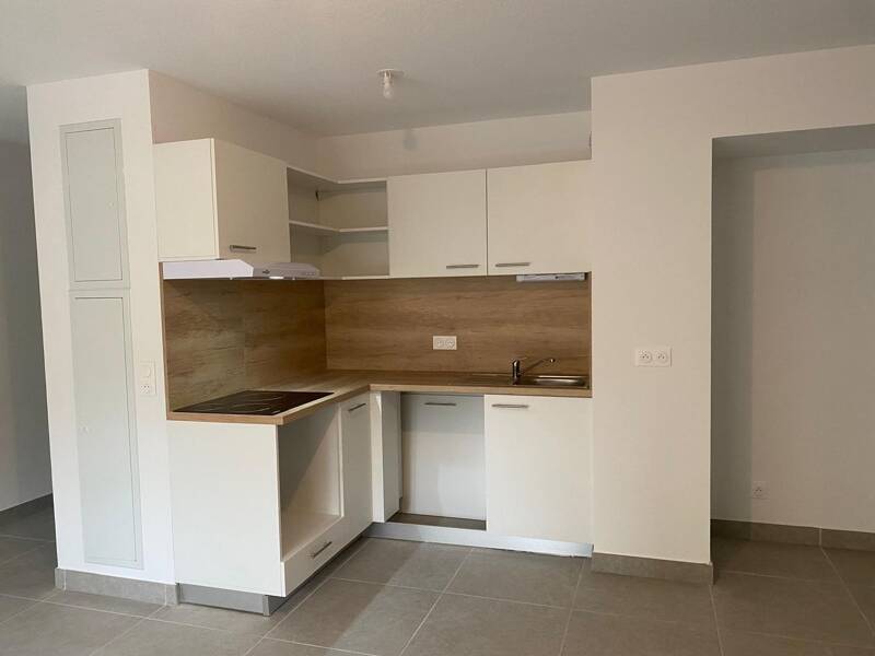 Maison à louer, 66m², NIMES