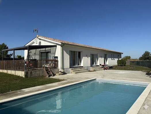 Maison à vendre 320 000 € 5 pièces 4 chambres 146 m² 1 037 m² de terrain Bieujac 33210