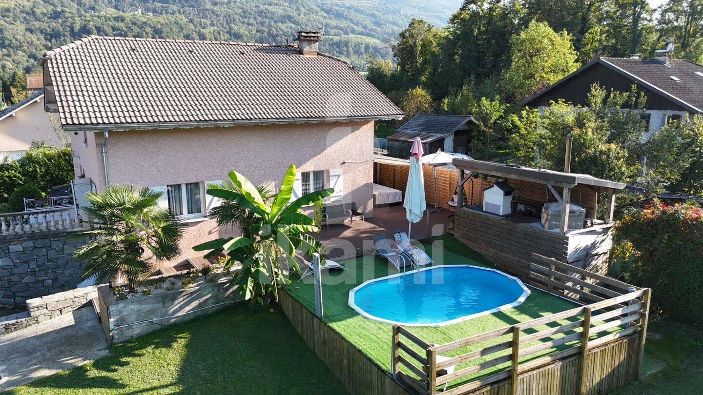 Maison à vendre, 219m², GILLY SUR ISERE