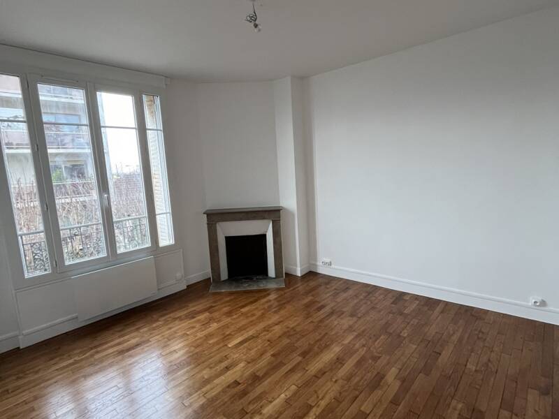 Maison à louer, 45m², SAINT MAUR DES FOSSES