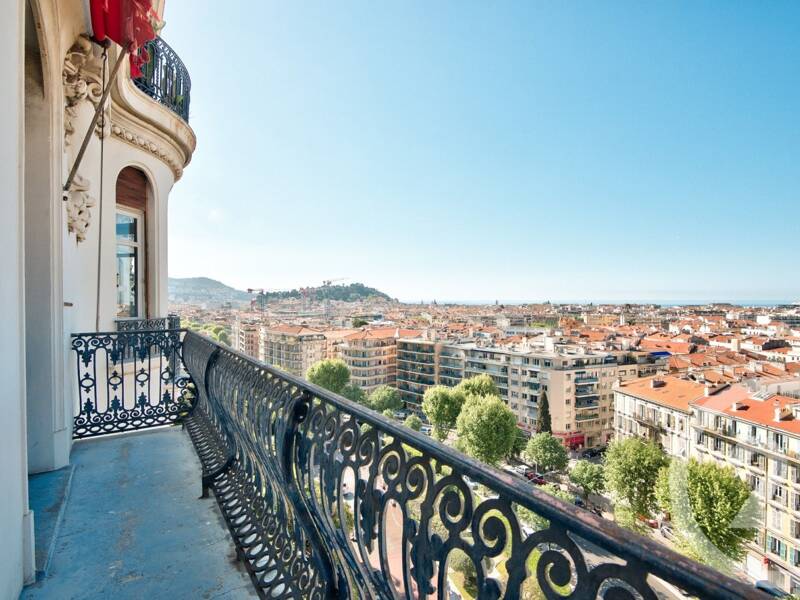 Maison à vendre, 242m², NICE