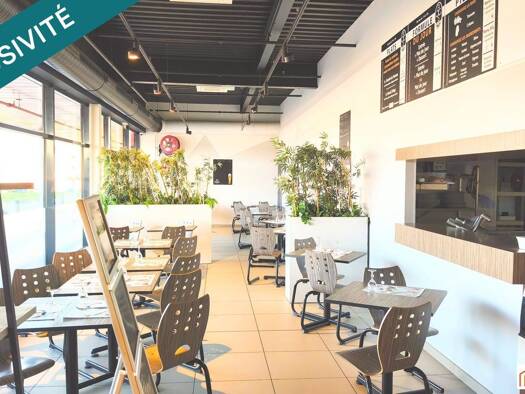 Restaurant à vendre Fonds de commerce 399 000 € 284 m² d'espace de restauration Nord Mirecourt 88500