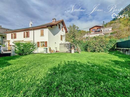 Maison à vendre 270 000 € 4 pièces 3 chambres 110 m² 542 m² de terrain Centre Ville Cluses 74300
