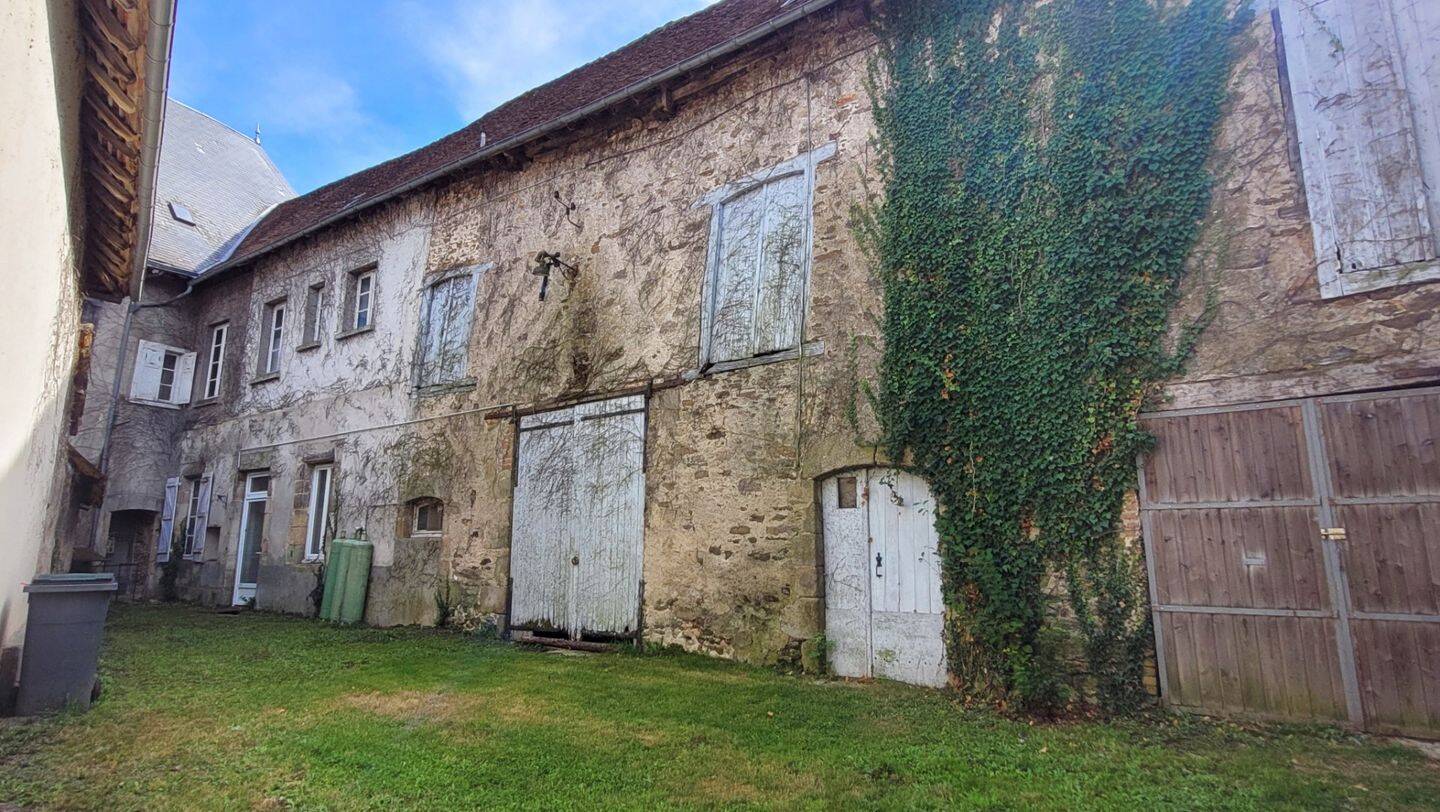 Maison à vendre, 180m², MAGNAC BOURG