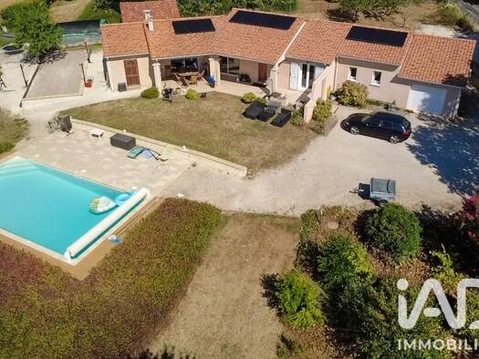 Maison de plain-pied à vendre 470 000 € 8 pièces 4 chambres 173,4 m² La Cadena-La Villenie Sarlat-la-Canéda 24200