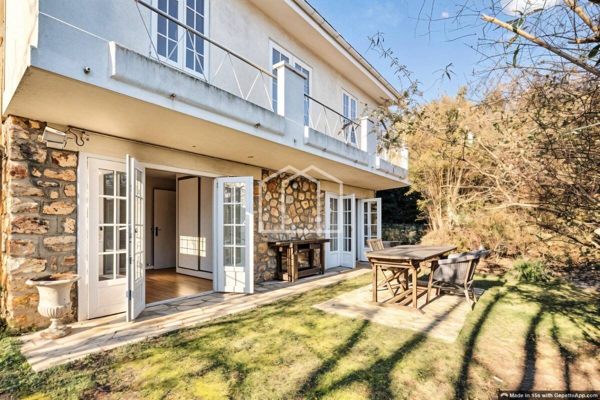 Maison à vendre, 200m², SURESNES