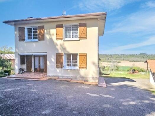 Maison à vendre 228 975 € 7 pièces 5 chambres 131 m² 37 844 m² de terrain Samadet 40320