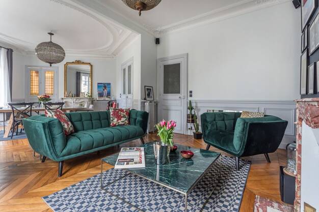 Appartement à louer 4 500 € 4 pièces 3 chambres 120 m² Étage 2/7 Paris 10ème 75010