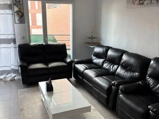 Duplex à louer 1 350 € 4 pièces 3 chambres 78 m² 1er étage Chanteloup-les-Vignes 78570