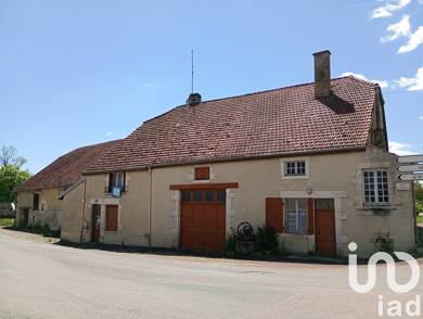 Maison à vendre 45 000 € 4 pièces 3 chambres 120 m² 6 018 m² de terrain Vignes-la-Côte 52700