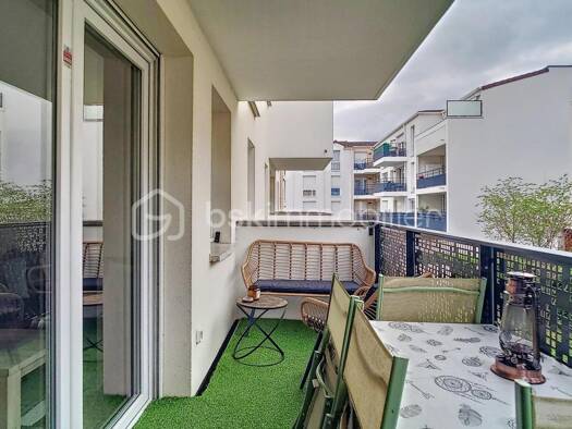 Appartement à vendre 189 000 € 2 pièces 1 chambre 41 m² Étage 1/3 Leclerc-Verdun Nord Est Brie-Comte-Robert 77170