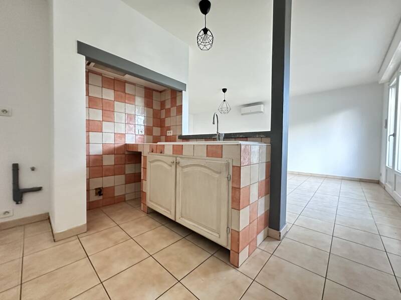 Maison à louer, 59m², BEDARRIDES