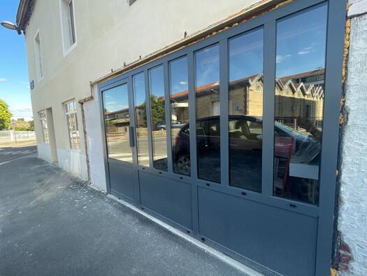 Local commercial à vendre 54 000 € 43 m² de surface de vente Gare Troyes 10000