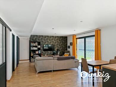 Maison de plain-pied à vendre 329 000 € 3 pièces 2 chambres 95 m² 1 966 m² de terrain Asté 65200