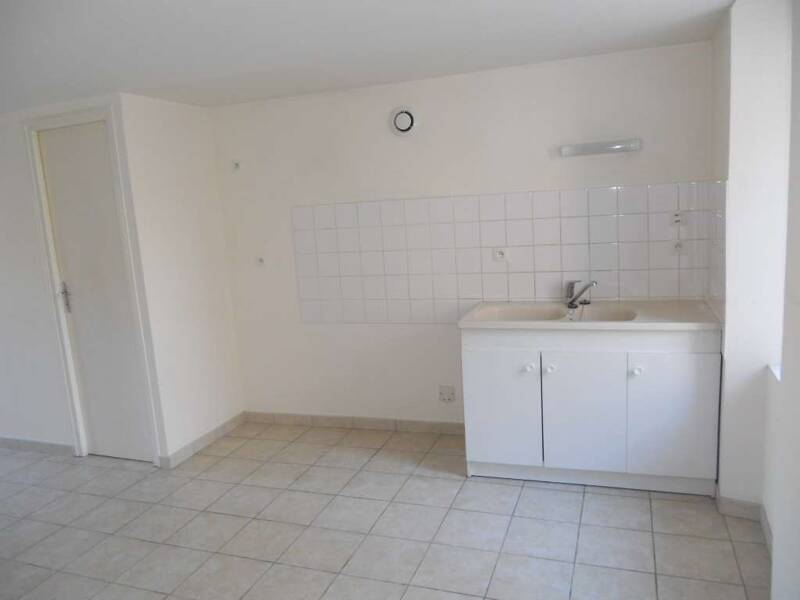 Maison à louer, 50m², BAZOGES EN PAILLERS