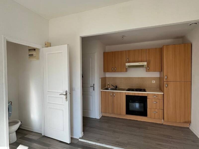 Maison à louer, 31m², SEPTEMES LES VALLONS