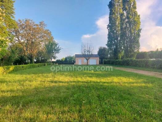 Terrain constructible à vendre 67 000 € 1 357 m² de terrain Saint-Amand-en-Puisaye 58310
