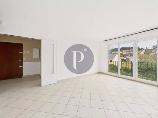 Appartement à vendre 128 000 € 2 pièces 1 chambre 44 m² Étage 3/3 Centre Arpajon 91290