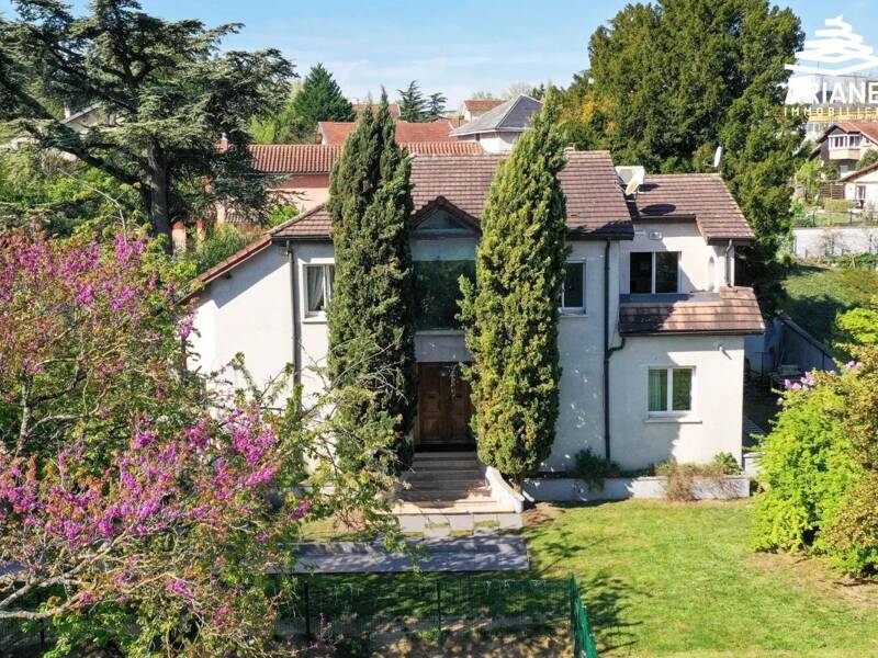 Maison à vendre, 230m², VENISSIEUX