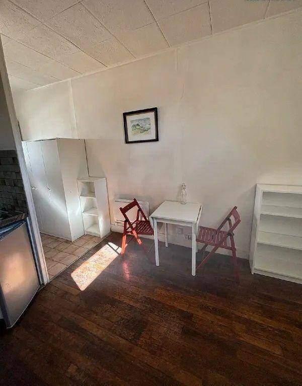 Maison à louer, 18m², SAINT MAUR DES FOSSES