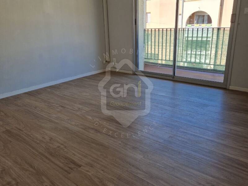 Maison à louer, 31m², LES ANGLES