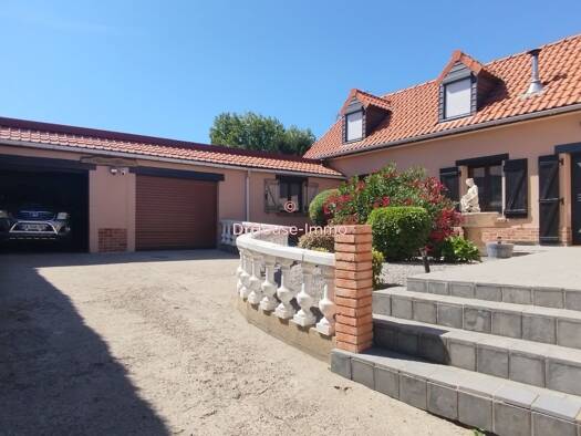 Maison à vendre 228 000 € 11 pièces 3 chambres 169 m² Pihem 62570
