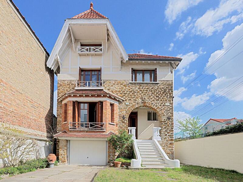 Maison à vendre, 150m², SAINT MAUR DES FOSSES