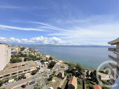 Appartement à louer 750 € 1 pièce 44 m² 9ème étage Ajaccio 20000